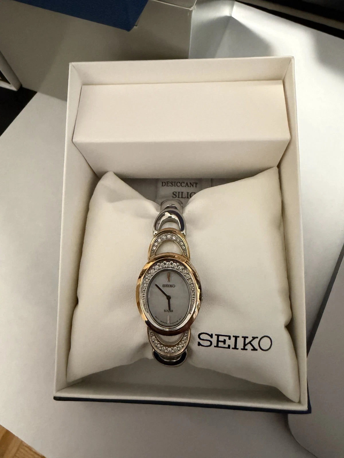 Seiko SUP296 Womens Two-Tone Solar Wristwatch 7 inches