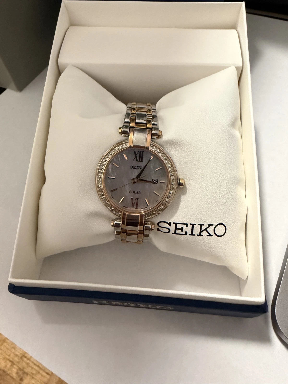 Seiko Solar Powered SUT184 Two-Tone Date Wristwatch 6.75in