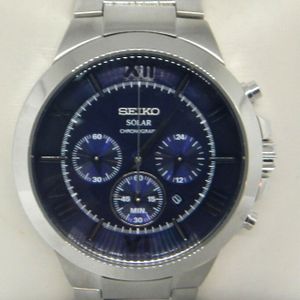 Seiko Men's SSC281 Analog Display Silver Japanese Quartz Watch