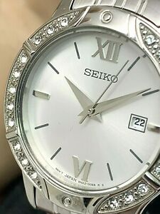 Seiko SUR865 Women's Stainless Steel Wristwatch